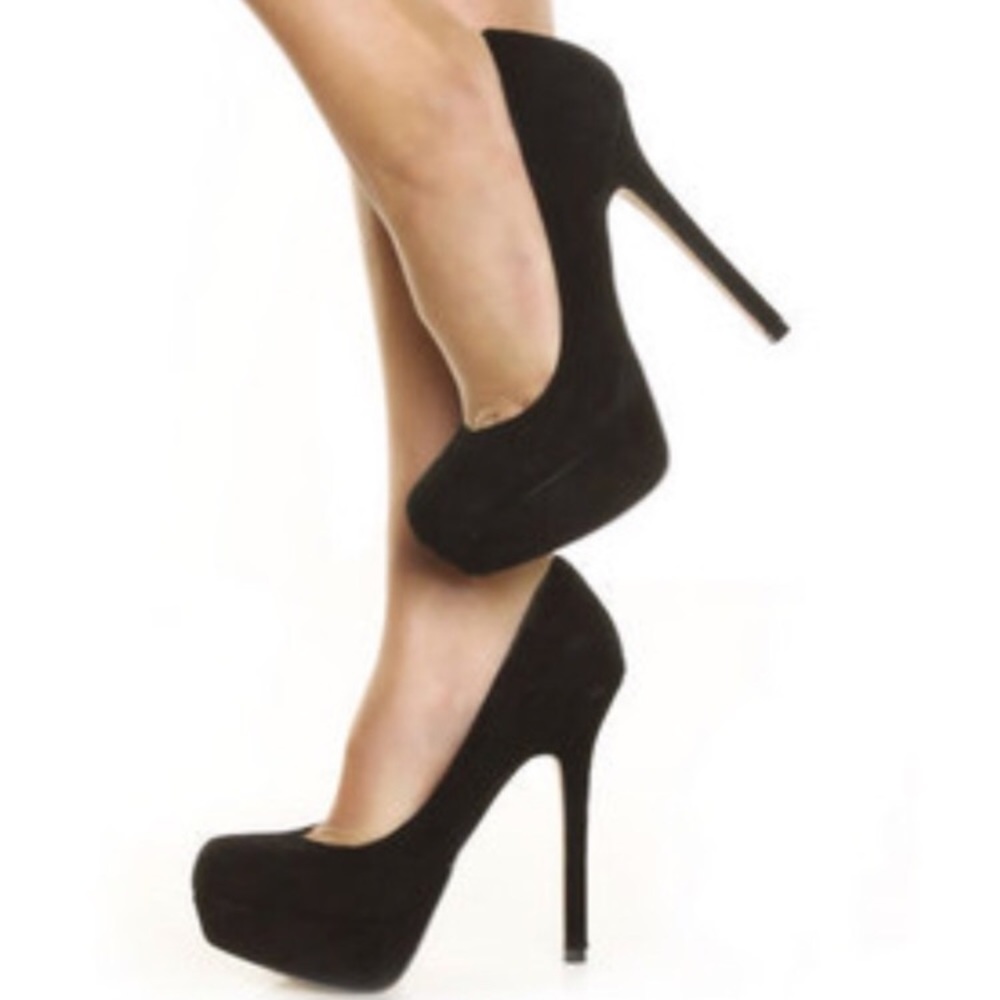 Steve Madden Bevv Platform Pump
